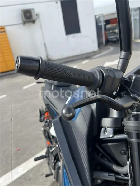 KTM 125 – Vista 12