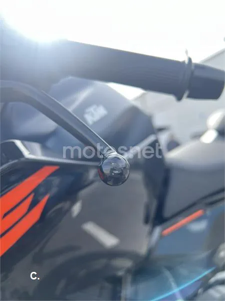 KTM 125 – Vista 14