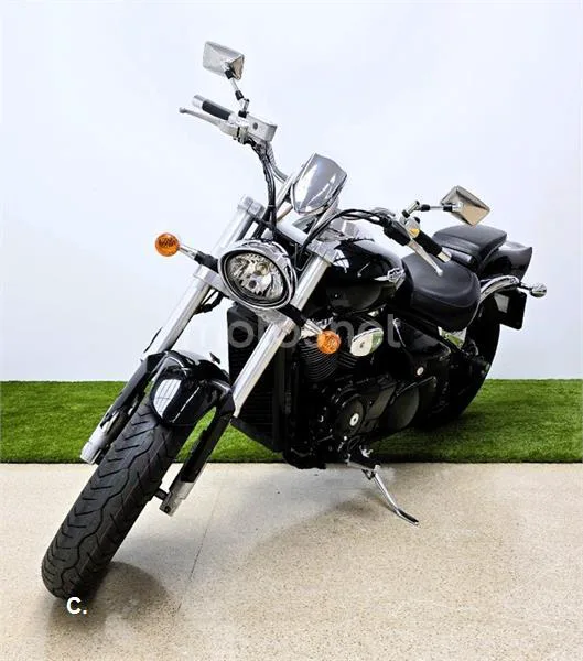 Suzuki Intruder M800 – Vista 3
