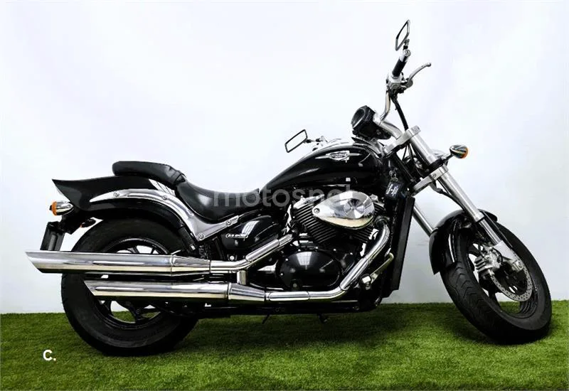 Suzuki Intruder M800 – Vista 4