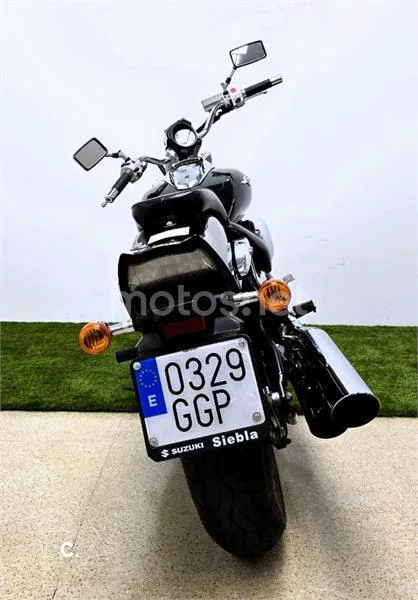 Suzuki Intruder M800 – Vista 7