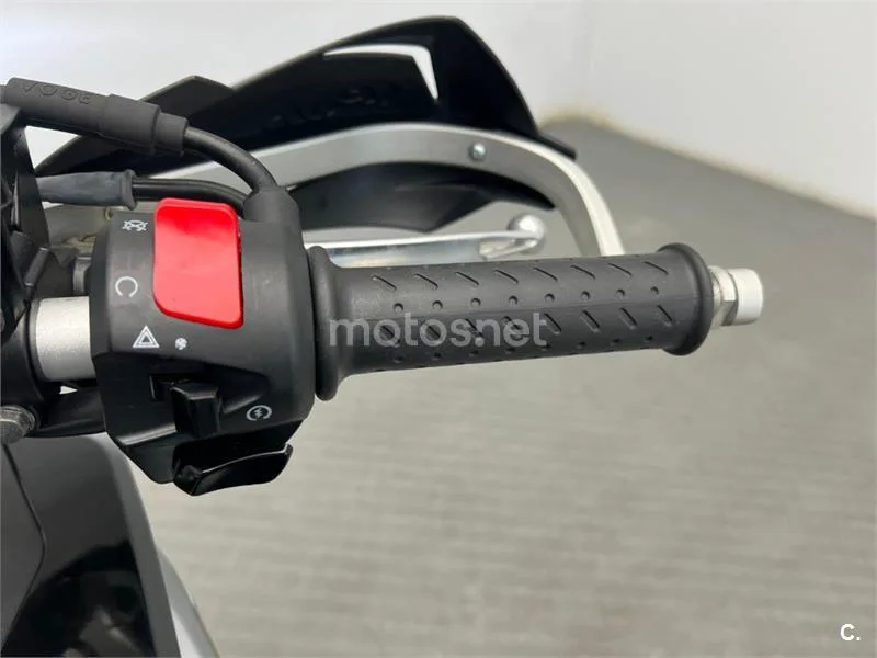 Voge 650 DSX – Vista 15