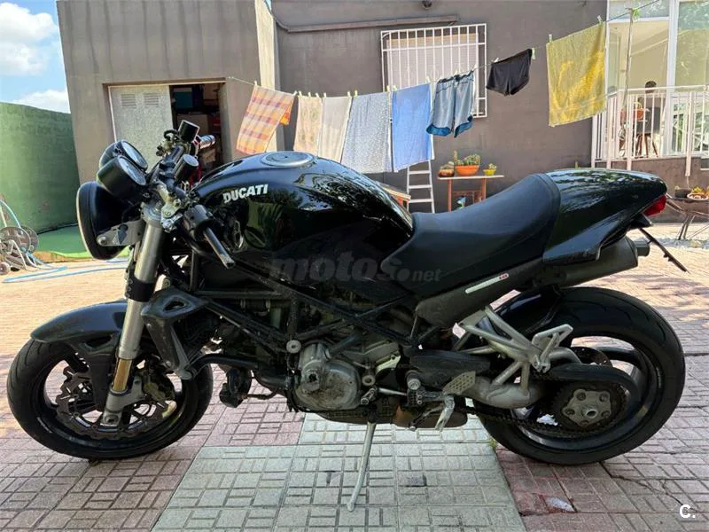 Ducati Monster S4R – Vista 2