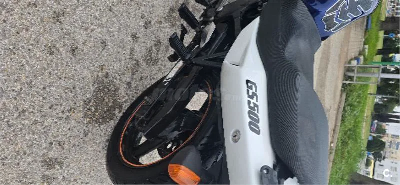 Suzuki GS 500F – Vista 5