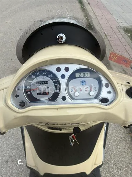 Piaggio Beverly 250 1900 € 2009 Madrid - 2