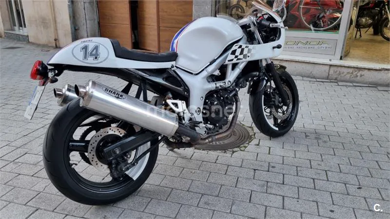 Suzuki SV 650 – Vista 8