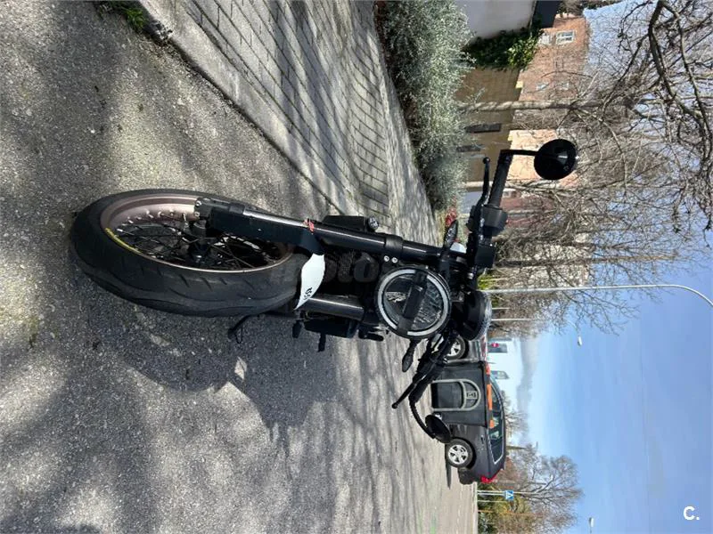 Husqvarna Vitpilen 401 – Vista 3