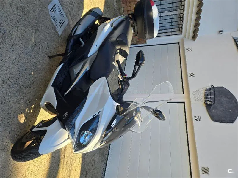 Kymco Xciting 400i – Vista 4