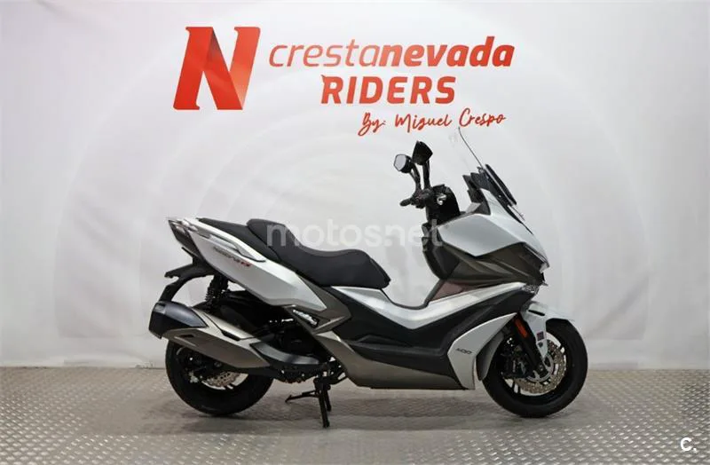 Kymco Xciting VS 400 – Vista 7