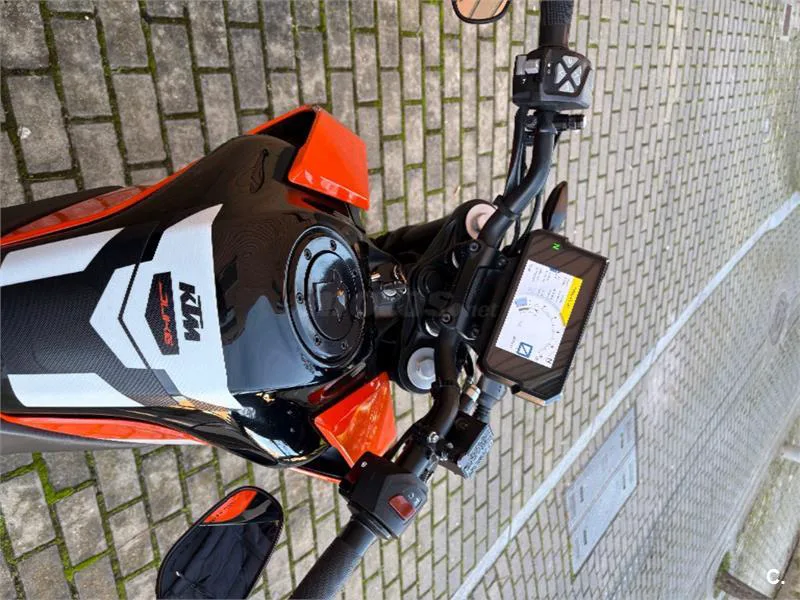 KTM 125 – Vista 5