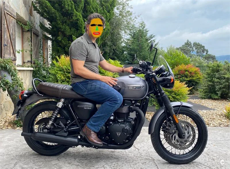 Triumph Bonneville T120 – Vista 7