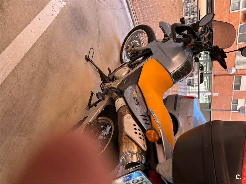 BMW F 650 CS – Vista 5