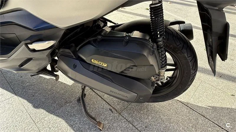 Honda Forza 125 – Vista 15