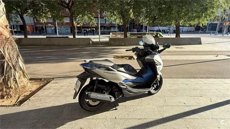 Honda Forza 125 – Vista 6