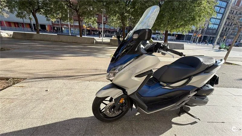 Honda Forza 125 – Vista 9