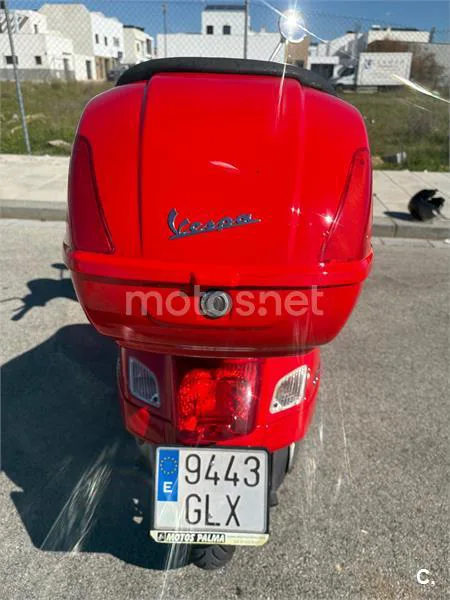Vespa GTS 125 – Vista 6