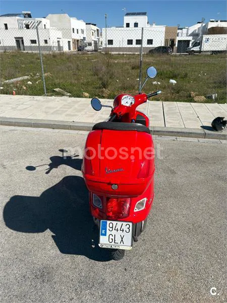 Vespa GTS 125 – Vista 7