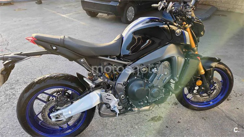 Yamaha MT 09 – Vista 8