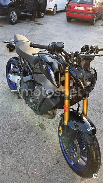 Yamaha MT 09 – Vista 9