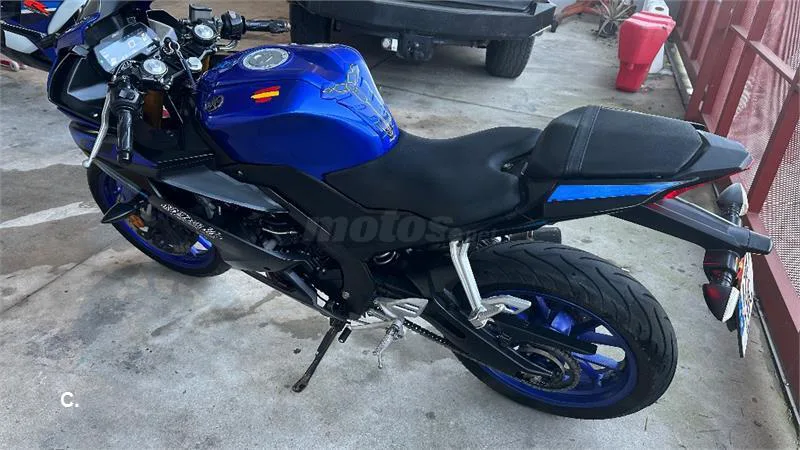 Yamaha R125 – Vista 12