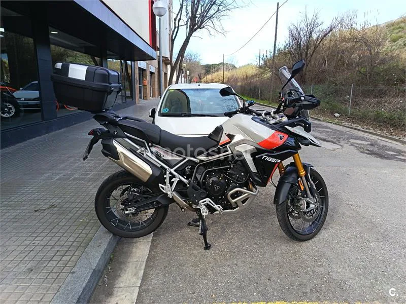 Triumph Tiger 900 – Vista 2