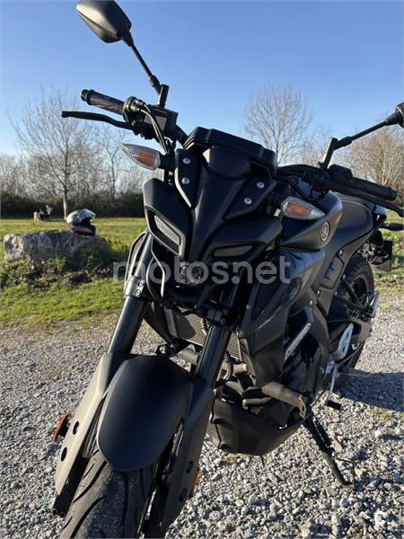 Yamaha MT-125 – Vista 2