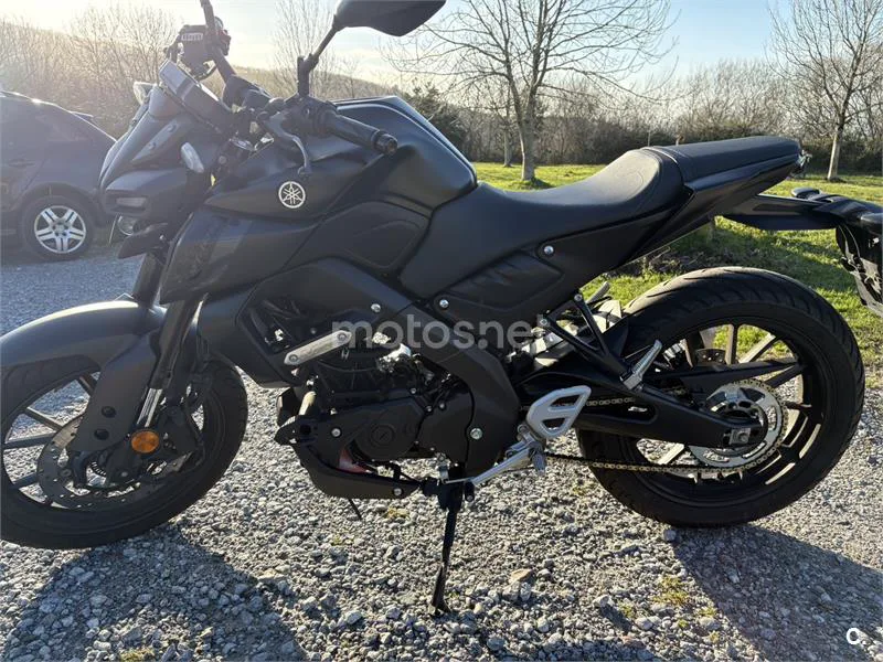 Yamaha MT-125 – Vista 7
