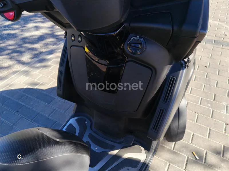 Peugeot Metropolis 400 – Vista 4
