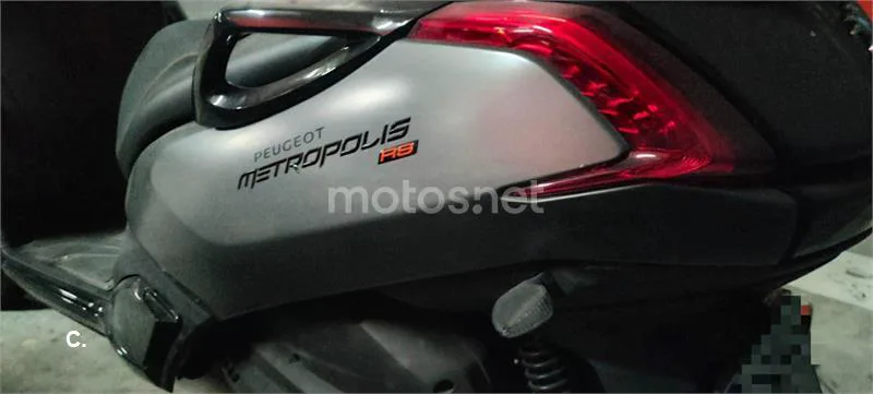 Peugeot Metropolis 400 – Vista 6