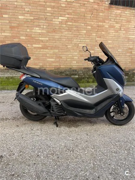Yamaha NMAX – Vista 2