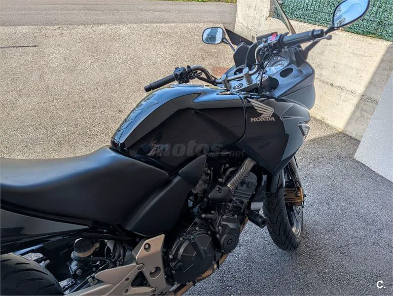 Honda CBF 600 SA – Vista 8
