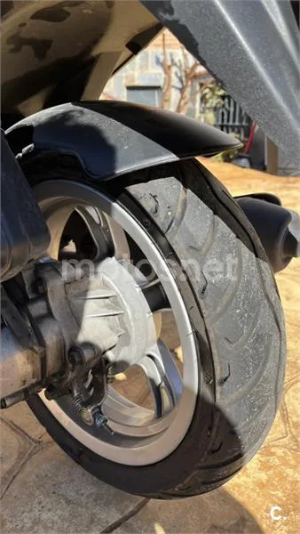 Peugeot KISBEE 50 – Vista 6