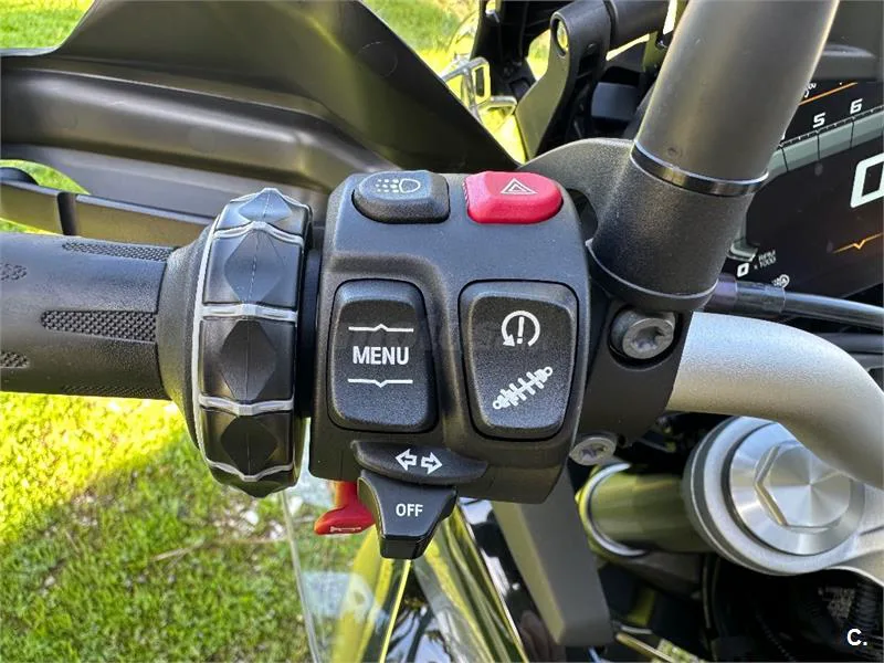 BMW F 850 – Vista 10
