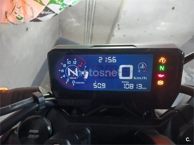 Honda CB 650 R – Vista 3