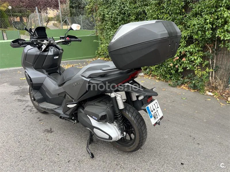 Honda ADV 350 – Vista 5