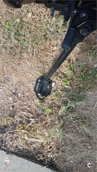 Yamaha XSR700 – Vista 8