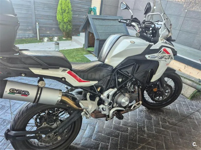 Benelli TRK 502 – Vista 2