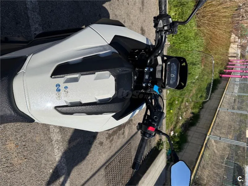 Honda NC 750 X – Vista 6