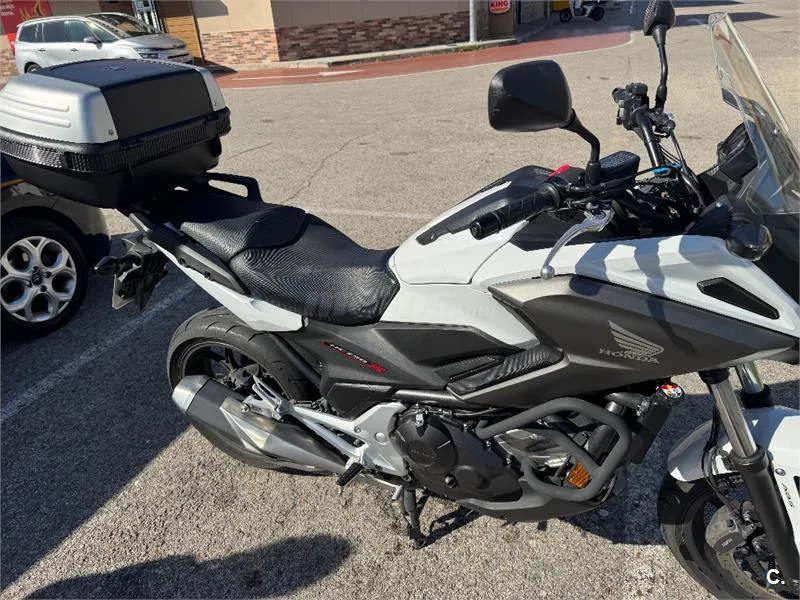 Honda NC 750 X – Vista 8