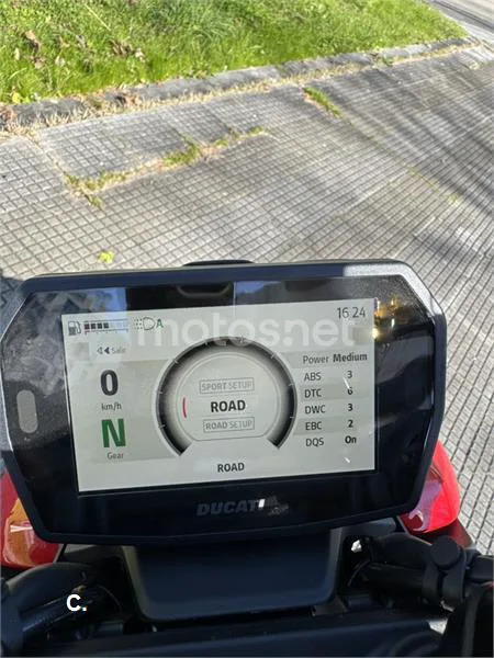 Ducati Streetfighter V2 – Vista 5