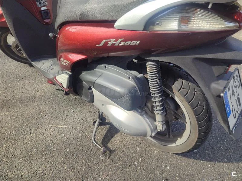 Honda SH300i – Vista 3