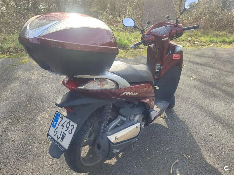 Honda SH300i – Vista 8