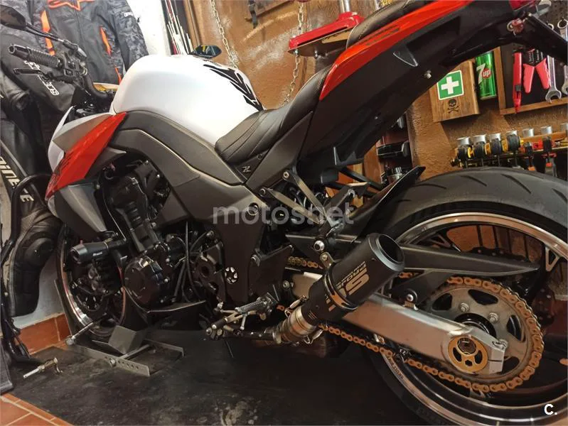 Kawasaki Z 1000 – Vista 2