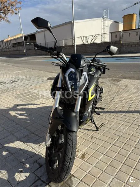 Keeway RKF 125 – Vista 6