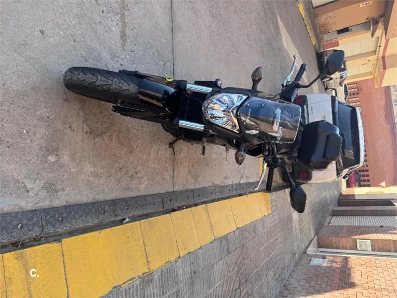 Honda NC 750 S – Vista 2