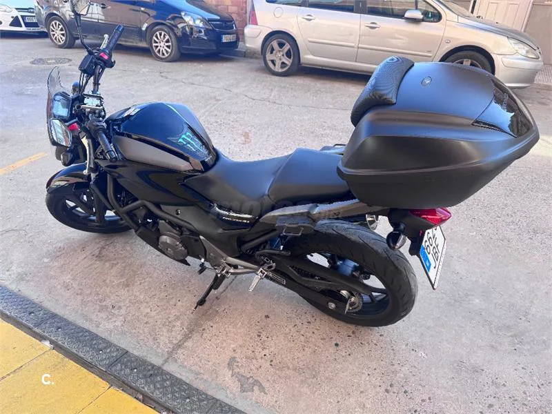 Honda NC 750 S – Vista 4