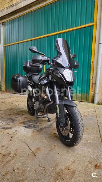 KTM 990 SUPERMOTO T – Vista 9