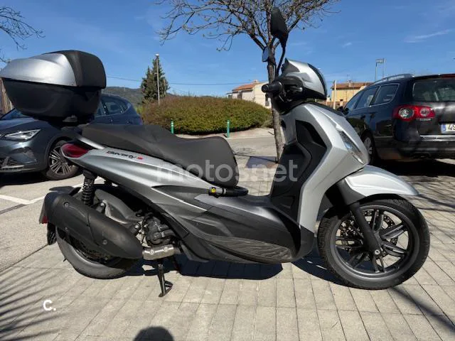 Piaggio Beverly 3950 € 2022 Barcelona - 1