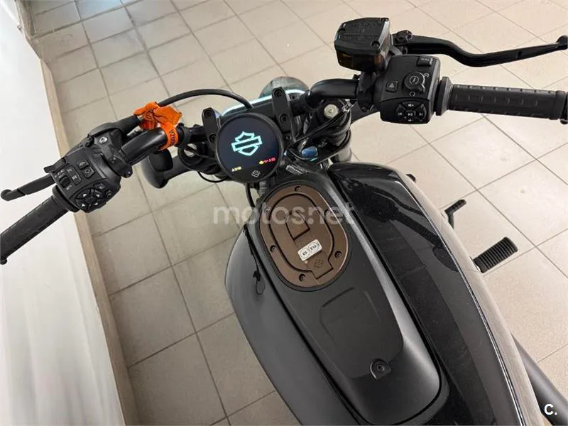 Harley-Davidson Sportster S – Vista 6
