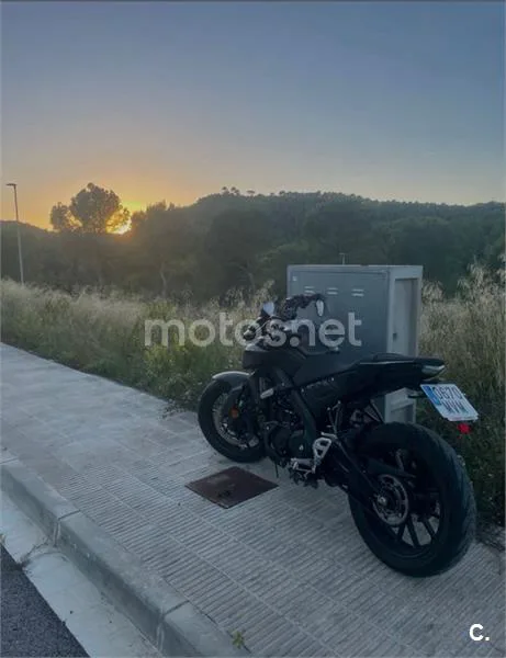 Yamaha MT-125 – Vista 2